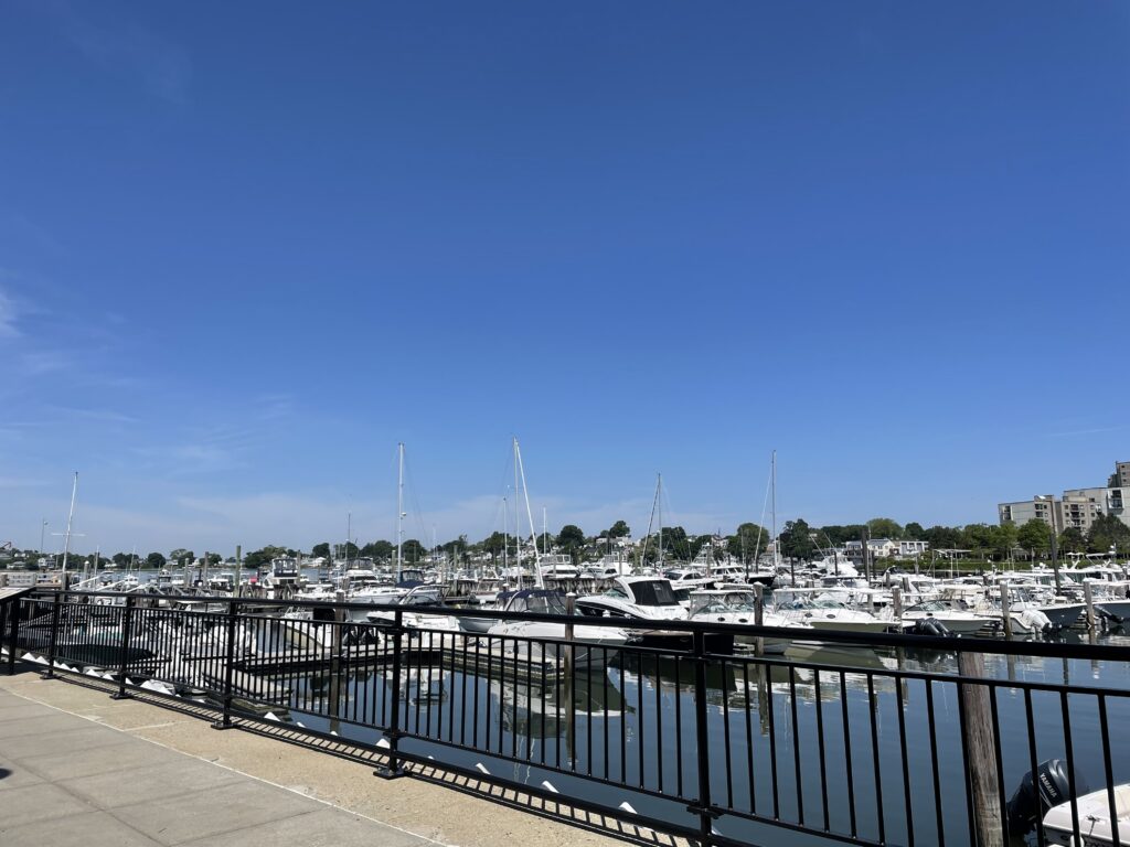 Hingham, hingham harbor, south shore, south shore coastal towns